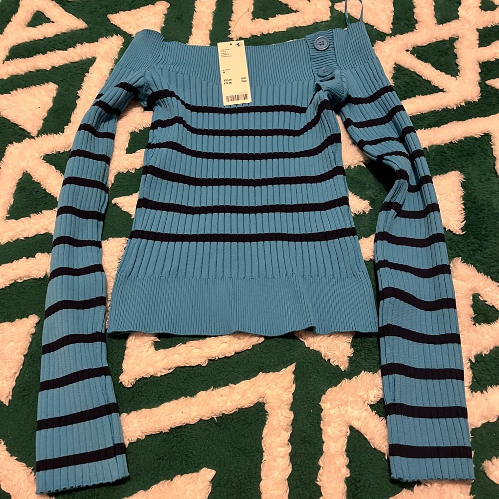 Urban Outfitters Blue and Black Off-the-Shoulder Sweater